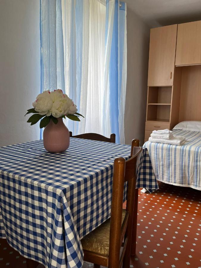 Casa Violetta Bed & Breakfast Marina di Massa Εξωτερικό φωτογραφία