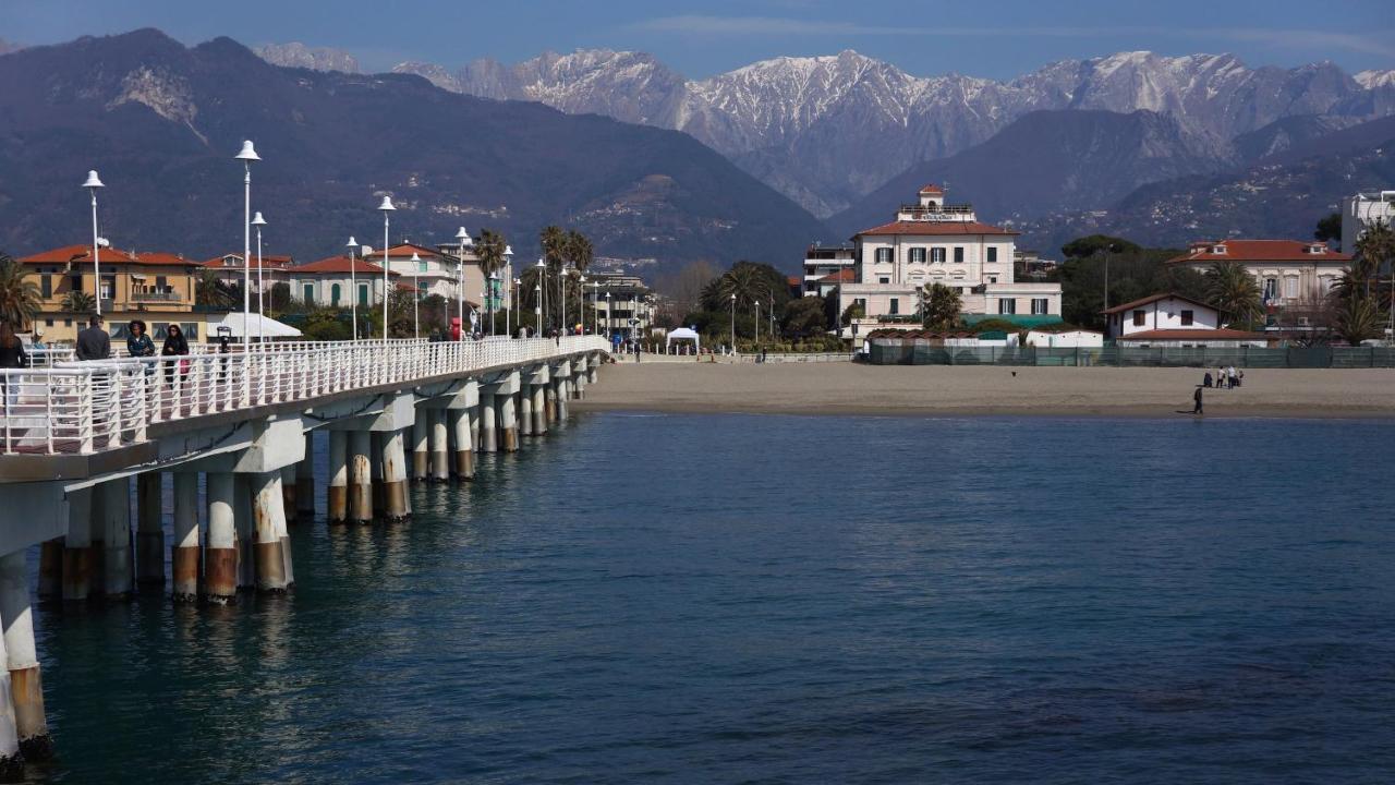 Casa Violetta Bed & Breakfast Marina di Massa Εξωτερικό φωτογραφία