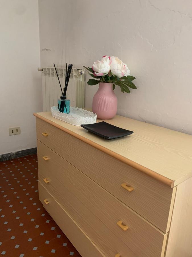 Casa Violetta Bed & Breakfast Marina di Massa Εξωτερικό φωτογραφία