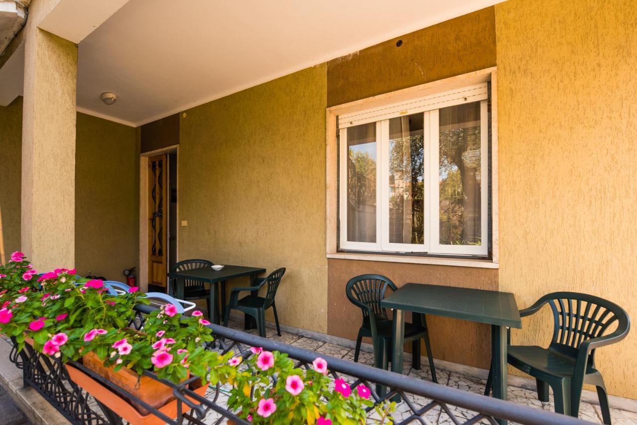 Casa Violetta Bed & Breakfast Marina di Massa Εξωτερικό φωτογραφία